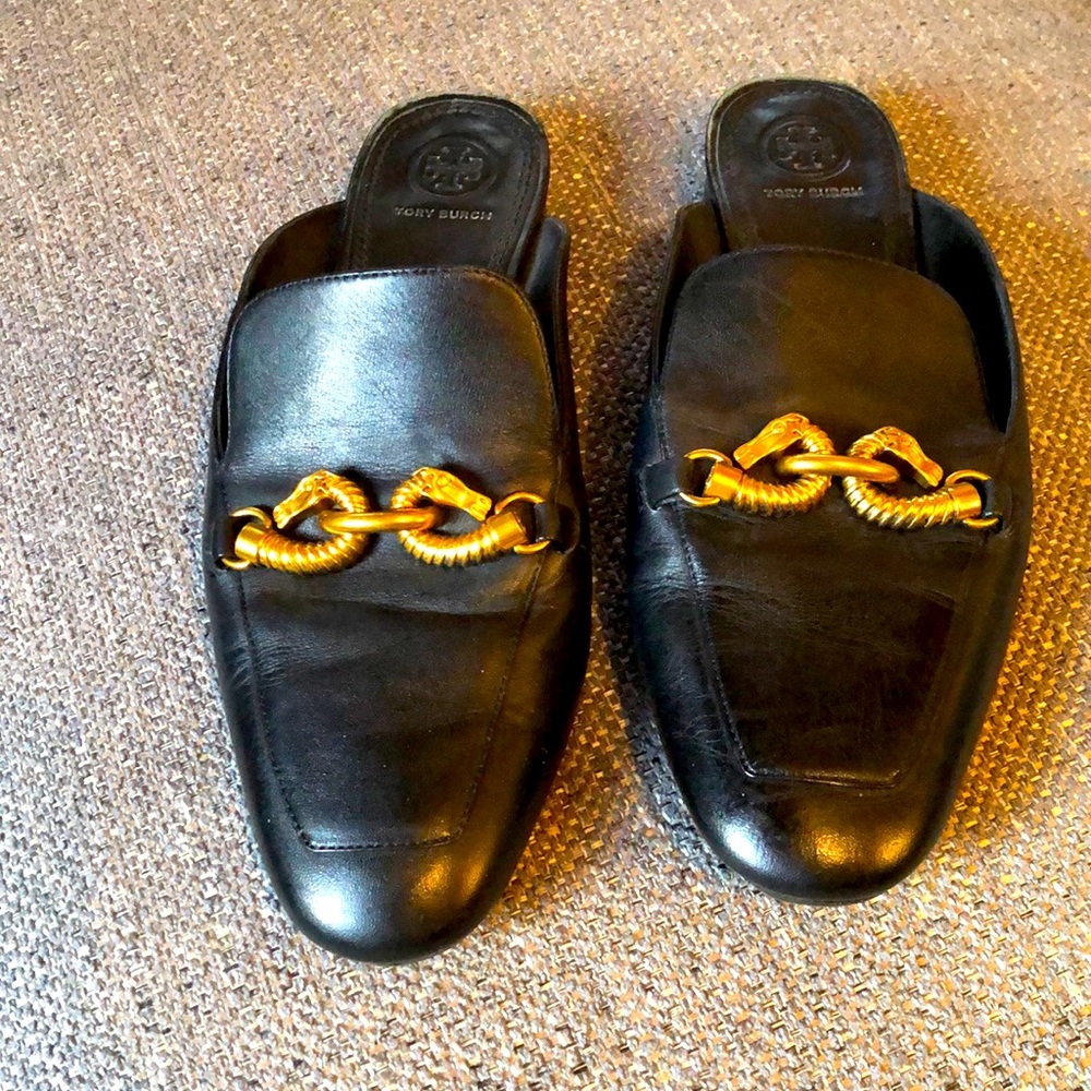 Tory Burch mules in excellent condition size 8.5 medium